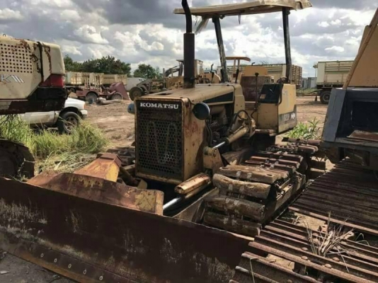 รถแทรกเตอร์ รถแทรกเตอร์