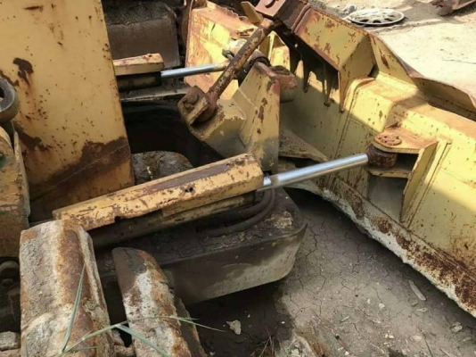 รถแทรกเตอร์ รถแทรกเตอร์