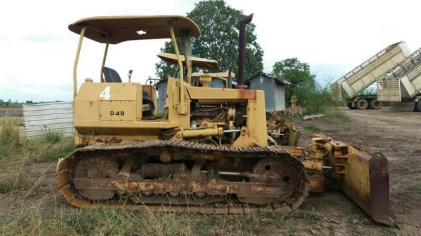 CAT D3B CAT D3B