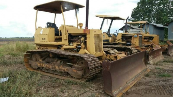 CAT D3B CAT D3B