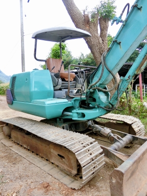 KOMATSU 40-7 ขนาดPC-40 รถเก่านอกแท้มีเอกสารอินวอย ☎️สนใจติดต่อ 085-5632278 <ราคาต่อรองได้>