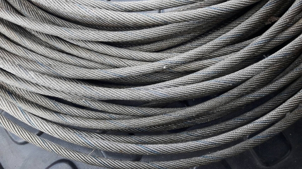 ลวดสลิงไส้เหล็ก ขนาด 9 mm.