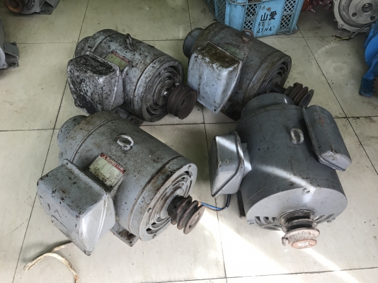 (เหลือ 1ตัวครับ)ขายมอเตอร์ Mitsubishi , Hitachi 3HP. 220V ไฟบ้านเดิมๆ หมุนนิ่ม รุ่นโครงเหล็กหล่อ ทนทานแข็งแรงมาก พร้อมใช้งาน มี 4 ตัวครับ