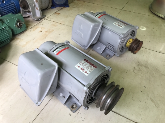 ( เหลือ 1ตัวครับ )ขายมอเตอร์ Mitsubishi รุ่น SCL-KR 2HP. 220V ไฟบ้านเดิมๆ หมุนนิ่ม พร้อมใช้งาน มี 2 ตัวครับ