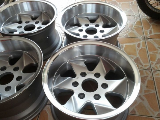 Enkei 15x8.5 pcd.  6*139.7 off-20