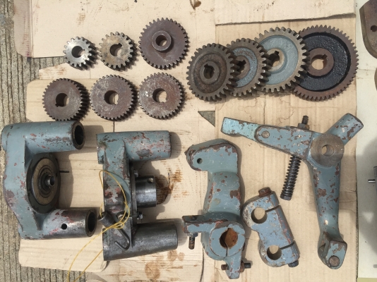 ถูกมาก ขาย กลึงออโต้ลูกเบี้ยวสวยๆใสๆ มีหางส่ง และอุปกรณ์อีกมากมาย ถูกมาก ขาย กลึงออโต้ลูกเบี้ยวสวยๆใสๆ มีหางส่ง และอุปกรณ์อีกมากมาย