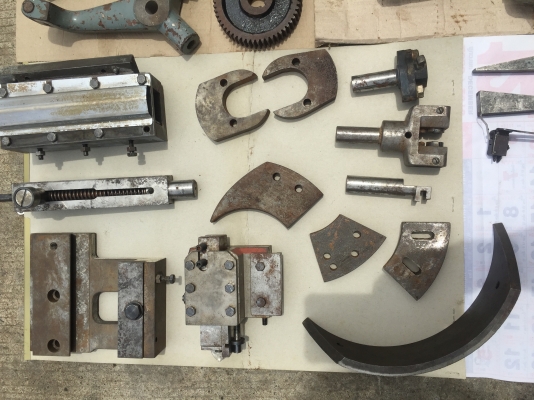 ถูกมาก ขาย กลึงออโต้ลูกเบี้ยวสวยๆใสๆ มีหางส่ง และอุปกรณ์อีกมากมาย ถูกมาก ขาย กลึงออโต้ลูกเบี้ยวสวยๆใสๆ มีหางส่ง และอุปกรณ์อีกมากมาย