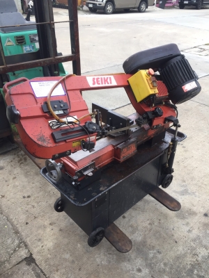 ขายครับ เลื่อยสายพาน7นิ้วสวยมากพร้อมใช้อุปกรณ์ครับ ขายครับ เลื่อยสายพาน7นิ้วสวยมากพร้อมใช้อุปกรณ์ครับ