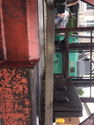 ขายครับ เลื่อยสายพาน7นิ้วสวยมากพร้อมใช้อุปกรณ์ครับ