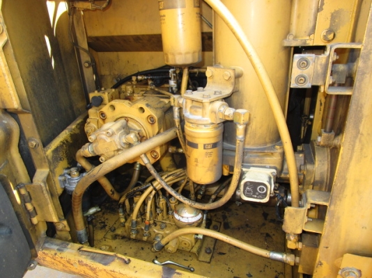 ขาย CATERPILLAR 312B  มาใหม่  เก่าญี่ปุ่นแท้  สภาพสวย เดิมๆ  5,XXX  ชั่วโมง  ลองระบบกันได้ทุกวัน  โทร  089-7462641  สุวรรณี