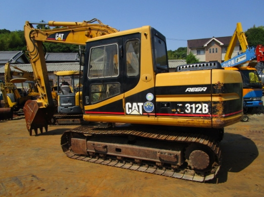 ขาย CATERPILLAR 312B  มาใหม่  เก่าญี่ปุ่นแท้  สภาพสวย เดิมๆ  5,XXX  ชั่วโมง  ลองระบบกันได้ทุกวัน  โทร  089-7462641  สุวรรณี