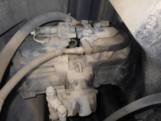 ขาย KOBELCO SK135SR-1ES YY04  เก่าญี่ปุ่นแท้  สภาพสวย   สนใจสอบถามได้ที่  089-7462641  สุวรรณี