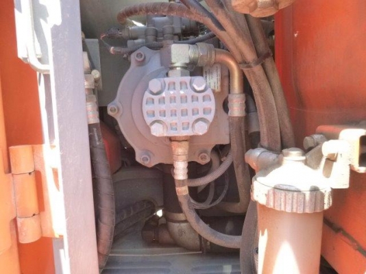 ขาย HITACHI ZX135 US มาใหม่ เก่านอกแท้  ยังไม่เคยใช้งานในไทย  สภาพสวย  ระบบดี    โทร  089-7462641 สุวรรณีค่ะ