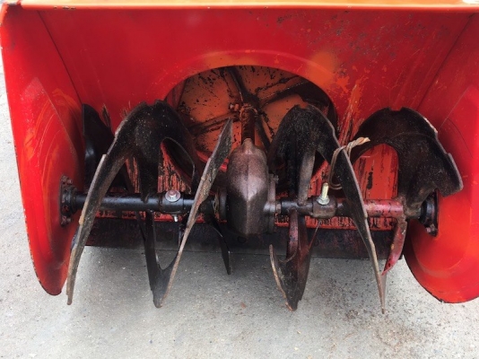 รถพลิกกองปุ๋ยหมัก KUBOTA 4 จังหวะ 5 แรง กลับกองปุ๋ยบนพื้นปูนได้ ใบมีดไม่ติดพื้น