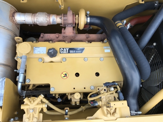 ขาย CAT320D 5000 ชั่วโมง รถสวยเดิม พร้อมใช้งาน ชมรถได้ทุกวัน สนใจติดต่อ 081-4283210 ไอดีไลน์ KOBELCO14