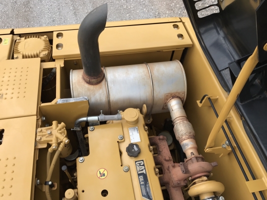 ขาย CAT320D 5000 ชั่วโมง รถสวยเดิม พร้อมใช้งาน ชมรถได้ทุกวัน สนใจติดต่อ 081-4283210 ไอดีไลน์ KOBELCO14