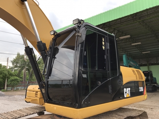 ขาย CAT320D 5000 ชั่วโมง รถสวยเดิม พร้อมใช้งาน ชมรถได้ทุกวัน สนใจติดต่อ 081-4283210 ไอดีไลน์ KOBELCO14
