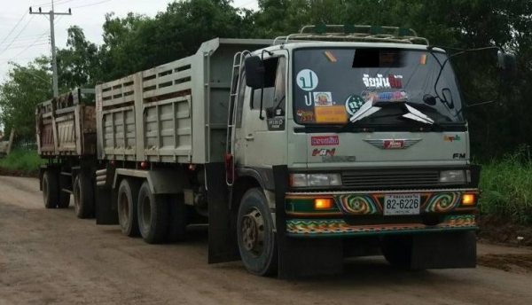 HINO 3 M มี 2 พ่วง พ่วง 18 ล้อ และ พ่วง 22 ล้อ ราคาเดียว  พ่วงละ 1.35 ล้าน  สนใจสอบถามรายละเอียด 0925852277