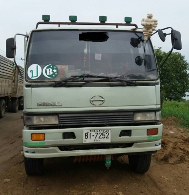 HINO 3 M มี 2 พ่วง พ่วง 18 ล้อ และ พ่วง 22 ล้อ ราคาเดียว  พ่วงละ 1.35 ล้าน  สนใจสอบถามรายละเอียด 0925852277