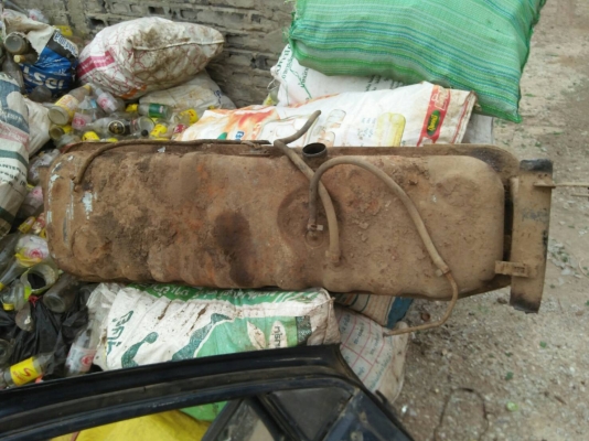 ขายถังน้ำมัน TFR  มีหลายรุ่นอีสุุสุ 1800 บาท 081-6278866 089-5498253