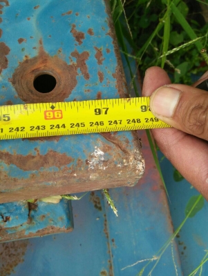 ขายคอกรถ4 ล้อมี2ชุดโลละ25 บาท 089-5498253 ชิ้นหนึงหนักประมาน50โล