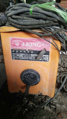 ตู้เชื่อมกับตู้อบลวดเชื่อมขายเหมาแยกได้ครับ