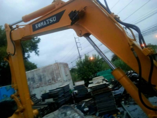 KOMATSU  PC 30-5
