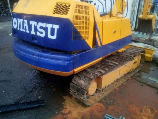 KOMATSU  PC 30-5