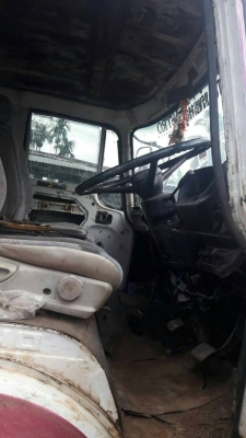 ขาย 335,000 HINO KT920 เพลาเดียว เครื่อง EH700-168 แรง (หางขึ้น 200 ได้) หัวบาง ยางดี คัสชีสวย เอกสารเล่มทะเบียน รถอยู่ จ.ศรีสะเกษ 090-772-3710 090-772-3708