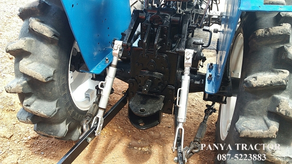 รถเข้าใหม่#ปัญญาแทรคเตอร์..จัดมาให้ครับ ด่วน 65,000บาท. รถแทรกเตอร์ UM 4WDพร้อมผาน6 สภาพพร้อมใช้