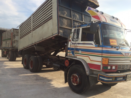 ขายฮีโน่วางเครื่อง 3 M เกียร์ 3 M ดั๊มแม่ลูกคอกเกษตร