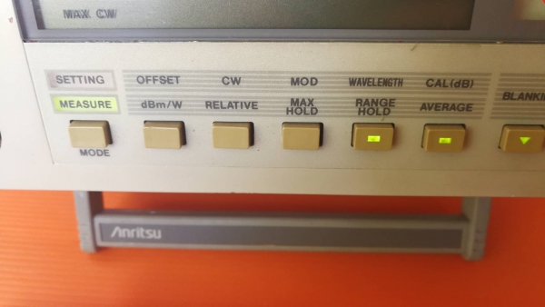 900 บ. ส่งฟรี083-2000058  LINE ID: line832923 OPTICAL POWER METER  ยี่ห้อ Anritsu เป็นเครื่องวัดค่าแสงชนิดตั้งโต็ะแบบอุตสาหกรรม เลือกปรับค่าต่างๆได้มาก ใช้ไฟได้ตั้งแต่ 100 - 240V. (มีแค่ 4เครื่อง)