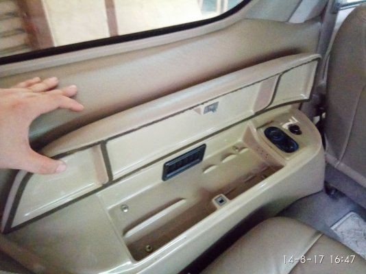 รถ 7ที่นั่ง ดีเซล เทอร์โบร์