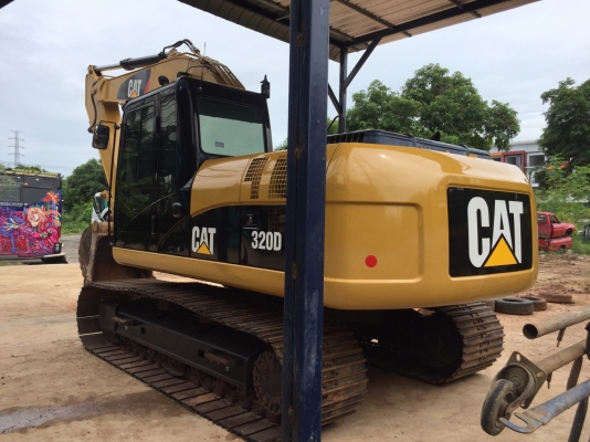 CAT 320D