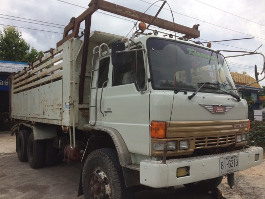 Hino เจ้าอินทรี FM 176  เครื่อง HO7D 195 แรง มีสโล ช่วงล่าง 3M ทะเบียนพร้อม