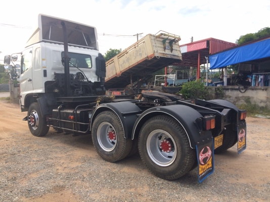 Hino 320 แรง ปี 47 เกียร์ ZF จากโรงงาน ยางดี พร้อมใช้งาน Hino 320 แรง ปี 47 เกียร์ ZF จากโรงงาน ยางดี พร้อมใช้งาน