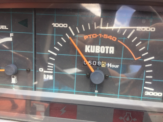 ขายรถไถเก่าญี่ปุ่น ยี่ห้อ คูโบต้า KUBOTA รุ่น ZL1-22 ขับเคลื่อน4ล้อ (4WD) 22 เเรงม้า