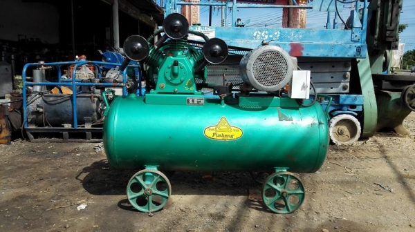 ** SOLD ** ปั้มลมฟูเช็ง FUSHENG 5 HP 245 Lite มอเตอร์ Hitachi ไฟบ้าน 220V พร้อมใช้