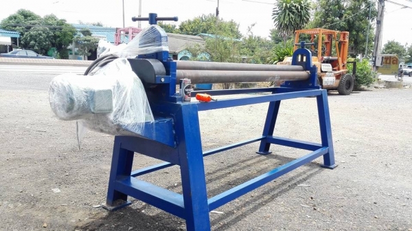 ** SOLD ** เครื่องม้วนเหล็กแผ่น 5 ฟุต เพลาตัน ม้วนหนา 3 มม ไฟ 380V ใหม่พร้อมใช้ ** SOLD ** เครื่องม้วนเหล็กแผ่น 5 ฟุต เพลาตัน ม้วนหนา 3 มม ไฟ 380V ใหม่พร้อมใช้