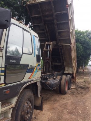 ขายรถสิบล้อสองเพลา Heno FM3H เครื่อง HO6C 202แรง