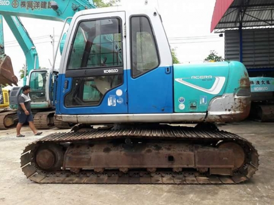 ขายKOBELCO SK120-3  มาร์คไฟว์  ซุปเปอร์  เก่าญี่ปุ่นแท้  6,XXX  ชั่วโมง มีลายแย๊ก  แทรค 60  โทร 089-3818694  ดวงนภา