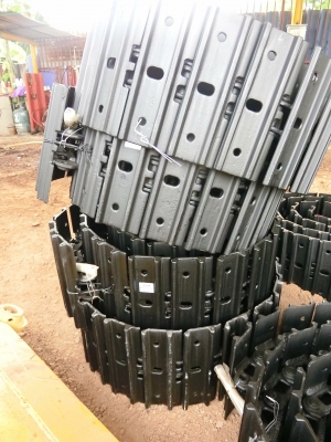 ขายแทรคเหล็ก มือ1 เกรดAAA-ของนำเข้า {ราคาเป็นกันเองครับ} สนใจติดต่อ 096-3268553 (สถิตย์พันธ์) ID LINE 0963268553 ร้านรุ่งเจริญแทรกเตอร์ อำเภอพระพุทธบาท จังหวัดสระบุรี