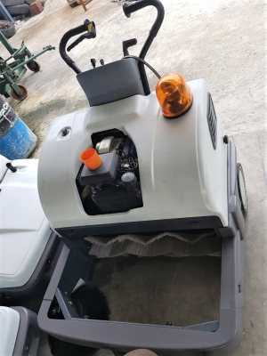 ขาย รถกวาด+ดูดฝุ่น