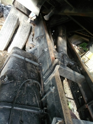 รถอีซูซุ 6 ล้อดั้ม NPR 110 แรงม้า. ปี 40. , ( รถประกอบ ) สนใจติดต่อ 081 - 6079515