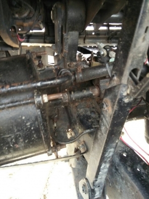 รถอีซูซุ 6 ล้อดั้ม NPR 110 แรงม้า. ปี 40. , ( รถประกอบ ) สนใจติดต่อ 081 - 6079515