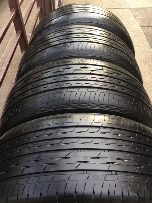 ยาง Bridgestone 245 50 18 ปี17 ดอกเต็ม ไม่มีปะ เนื้อนิ่มๆ ใช้ยาว ราคาไม่แพง