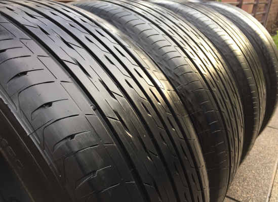 ยาง Bridgestone 245 50 18 ปี17 ดอกเต็ม ไม่มีปะ เนื้อนิ่มๆ ใช้ยาว ราคาไม่แพง