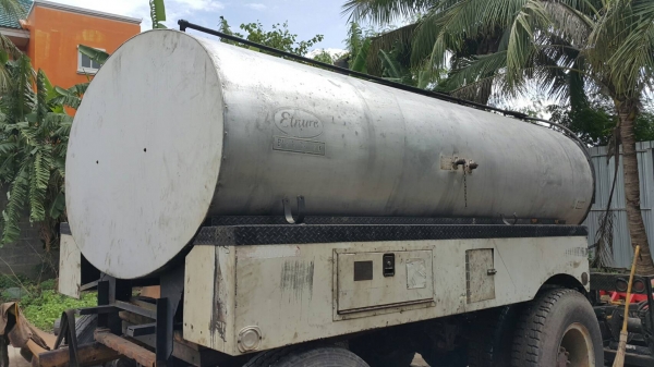 (เฉพาะถัง) ถังสเปรย์ยางแอสฟัล Etnye U.S.A ถังจุ6000ลิตรเก่านอก (เฉพาะถัง) ถังสเปรย์ยางแอสฟัล Etnye U.S.A ถังจุ6000ลิตรเก่านอก