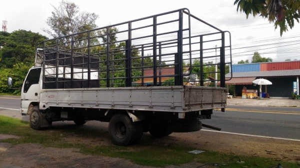 ขาย NPR 130 แรงปี '50 กระบะ 5 เมตร พร้อมคอกเหล็กสวยๆ ขาย 585,000- ขาย NPR 130 แรงปี '50 กระบะ 5 เมตร พร้อมคอกเหล็กสวยๆ ขาย 585,000-