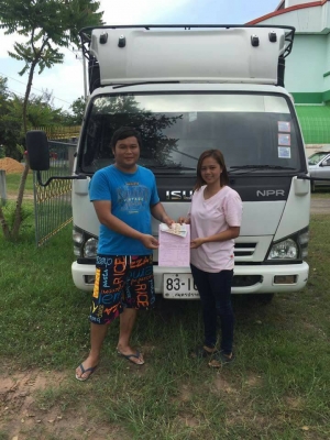 ขาย NPR 130 แรงปี '50 กระบะ 5 เมตร พร้อมคอกเหล็กสวยๆ ขาย 585,000- ขาย NPR 130 แรงปี '50 กระบะ 5 เมตร พร้อมคอกเหล็กสวยๆ ขาย 585,000-